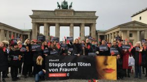 Aktion Berlin - Stoppt das Töten von Frauen - Foto: Maria Schrammen